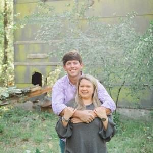 Meet your Posher, Avery